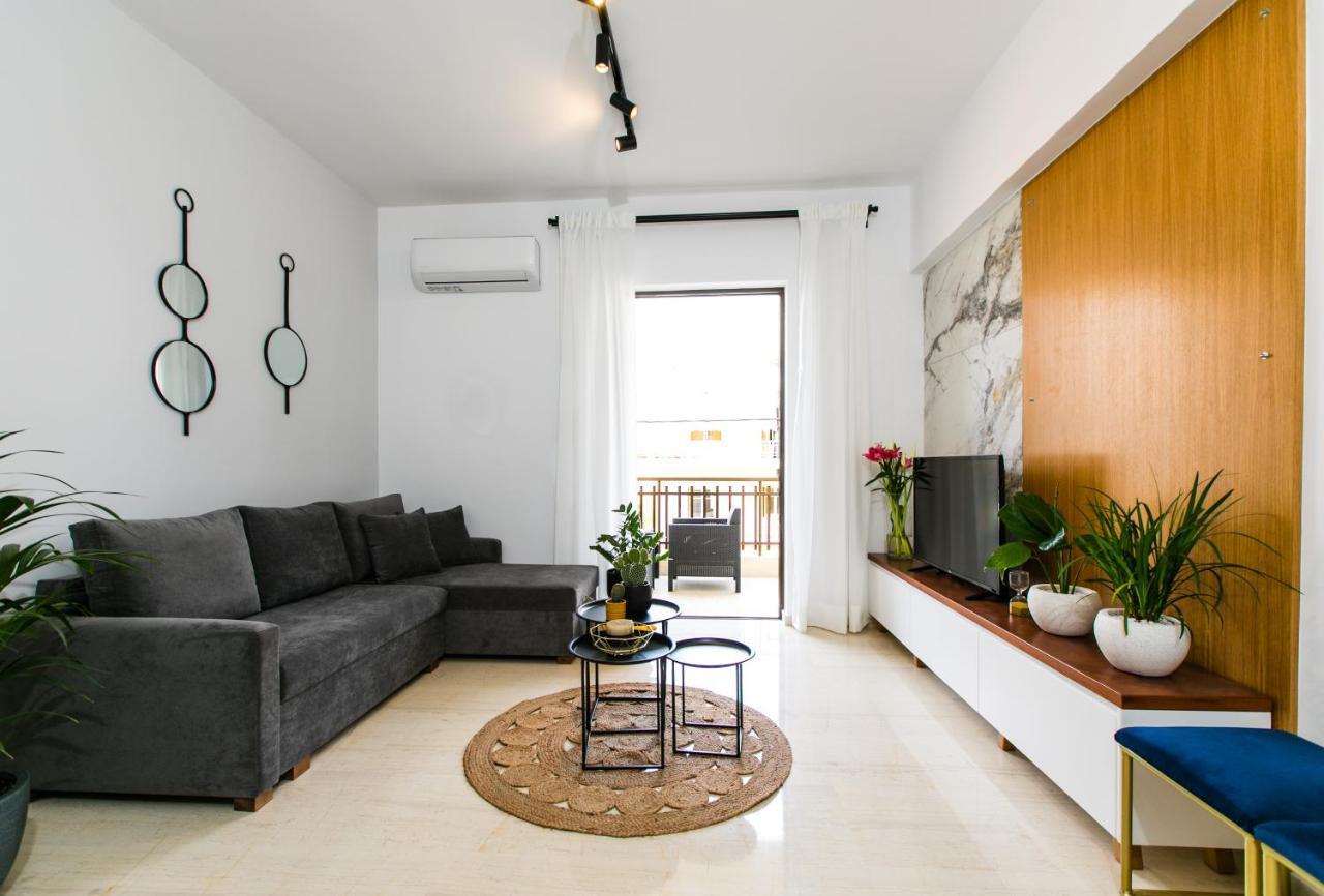 #Avant_Garde #Beach 2',Downtown 5' Rethymno  Bagian luar foto