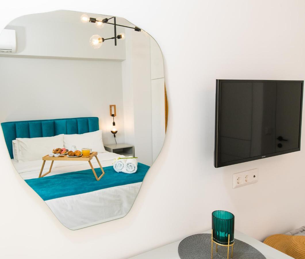 #Avant_Garde #Beach 2',Downtown 5' Rethymno  Bagian luar foto